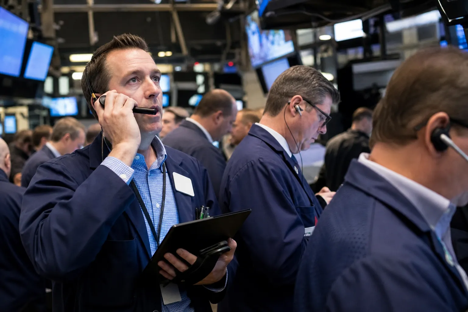 The yield on 30-year U.S. bonds exceeded 5.33%
