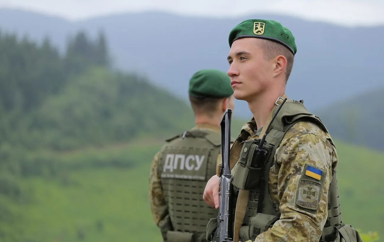 На Київщині чоловік намагався перетнути прикордонний пост у багажнику авто