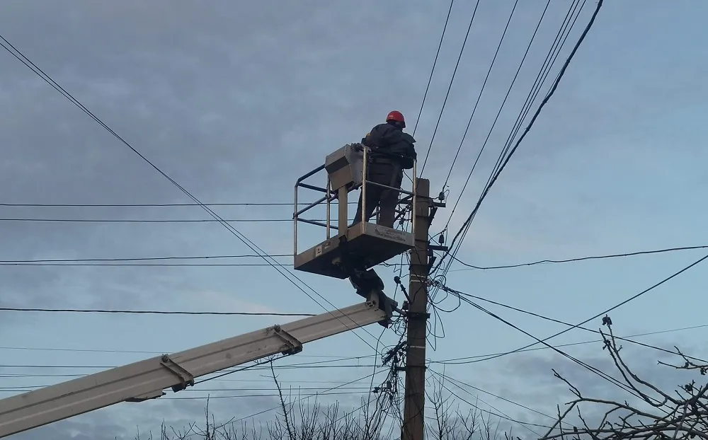 Чернігів і Славутич залишилися без світла через аварію на енергооб’єкті