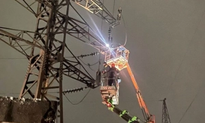 Біля «Лісової» встановили паркан та перенесли зупинки