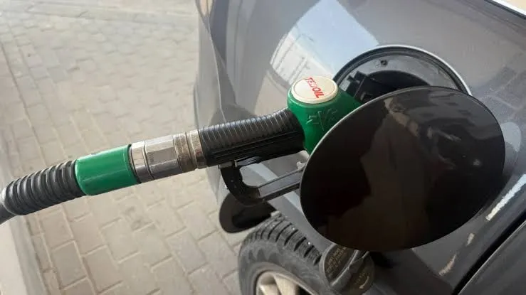 Russia is considering selling gasoline based on whether a car's license plate number is even or odd