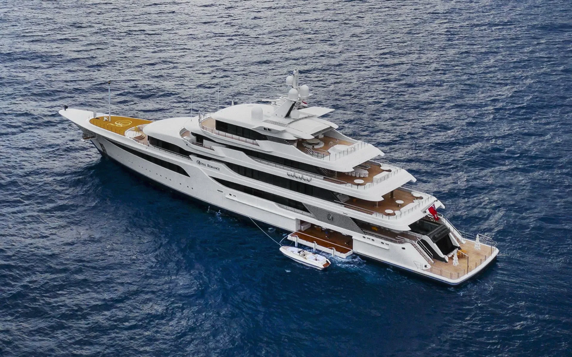 Яхта Медведчука Royal Romance на «паузі» через юрисдикцію