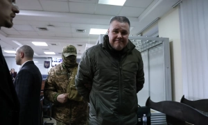 «Укрзалізниця» розширила меню в поїздах: їжу та товари можна замовити разом із квитком