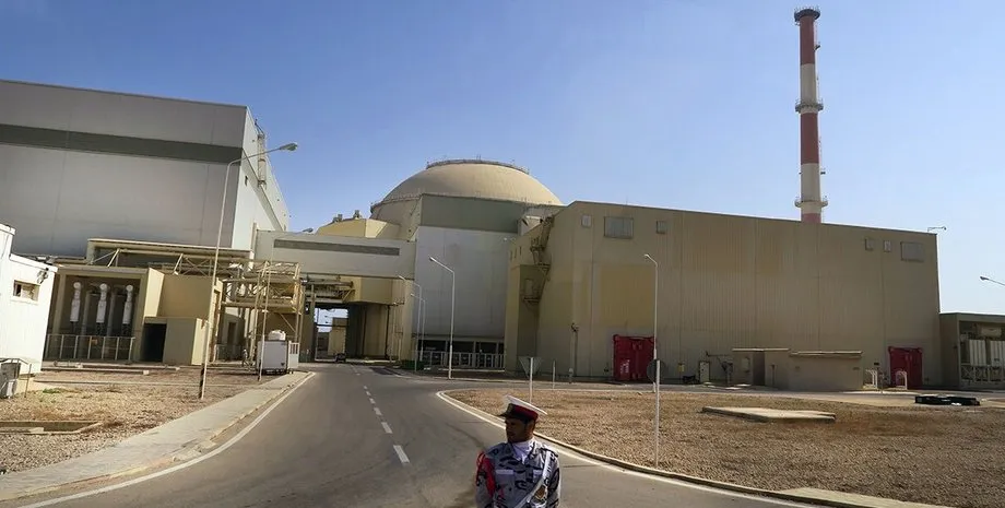 Росатом готує евакуацію персоналу з Бушерської АЕС в Ірані