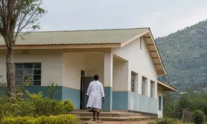 Kenya detects C. auris strain resistant to four classes of antifungal drugs — ScienceAlert