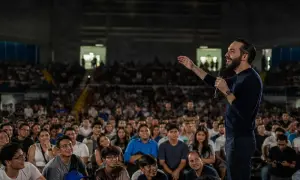 尼日利亚副总统谢蒂马抵达安哥拉参加非盟特别峰会