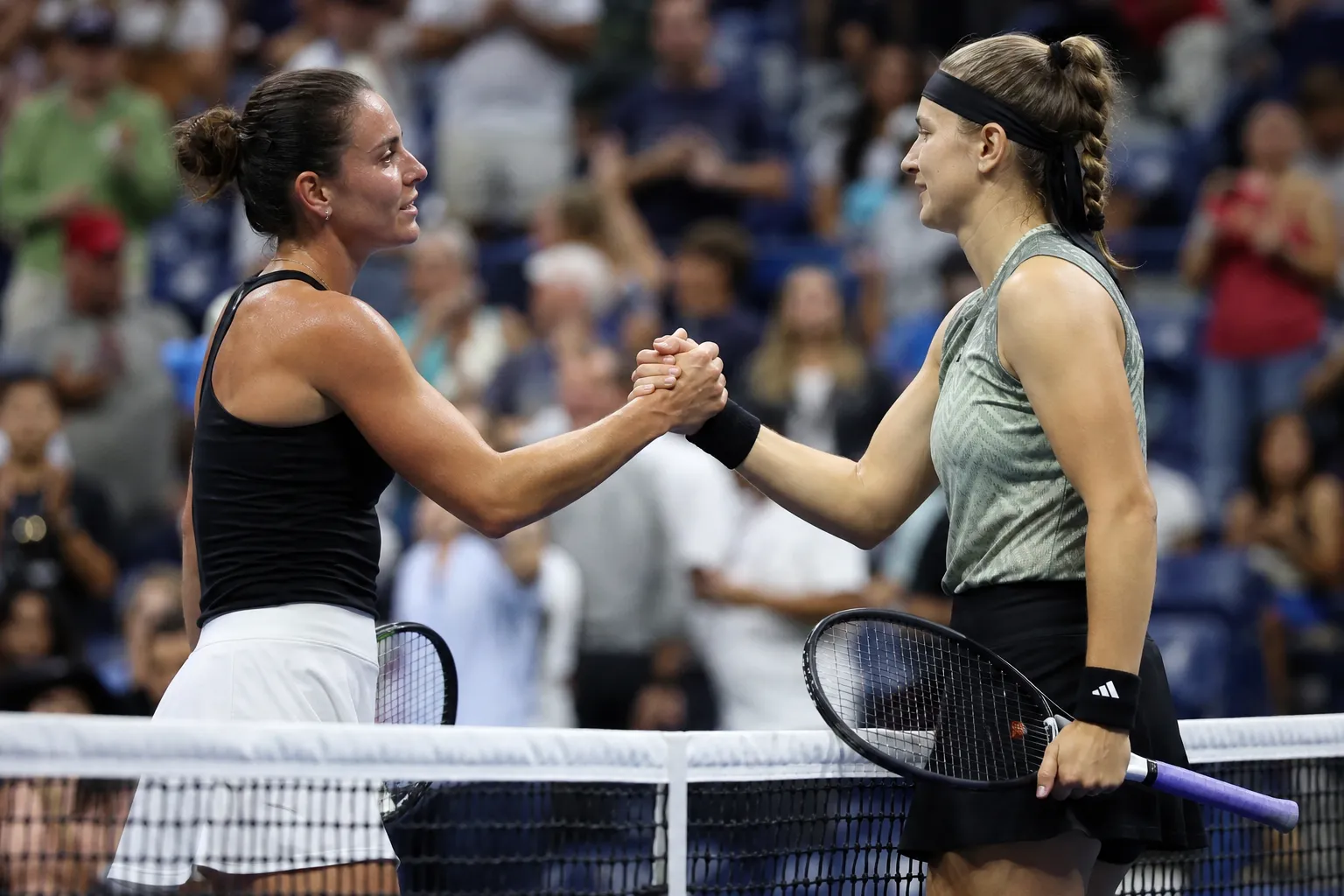 Эмма Наварро обыграла Каролину Мухову на US Open в США