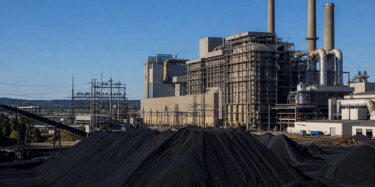 Amerykańska EPA uchyliła wymogi klimatyczne dla elektrowni węglowych i gazowych