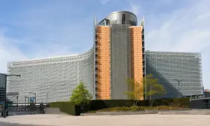 W Albanii podejrzany zastrzelił sędziego na sali sądowej