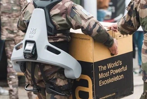 Французька армія почала випробування екзоскелетів для підрозділів забезпечення