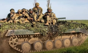 В росії дрони паралізували роботу восьми аеропортів