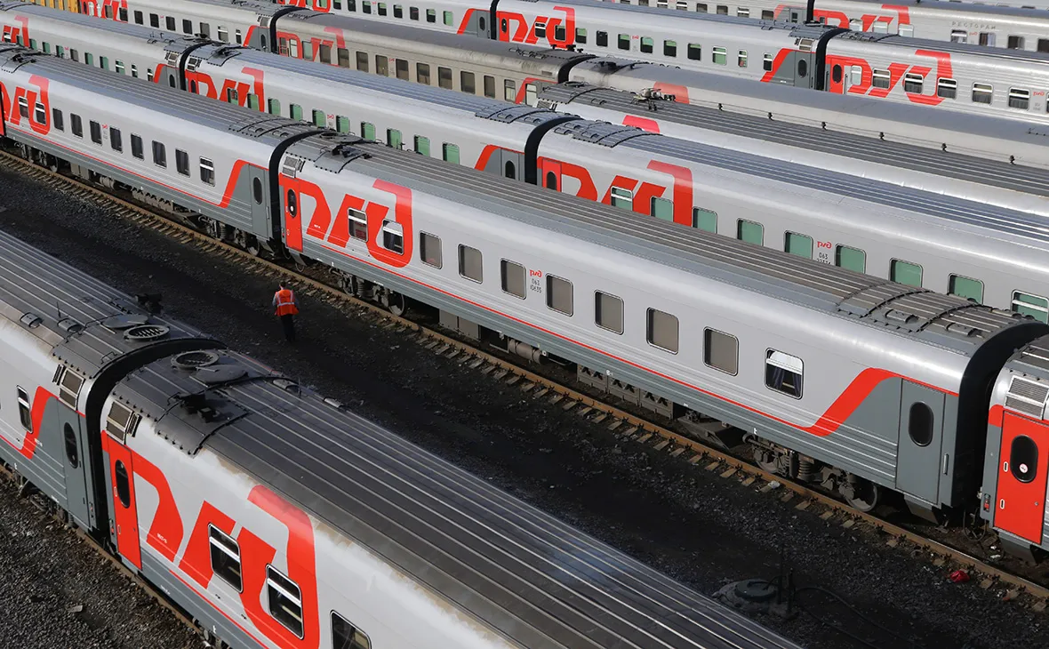 Investigators have alleged ties between the family of the head of Russian Railways and Rotenberg
