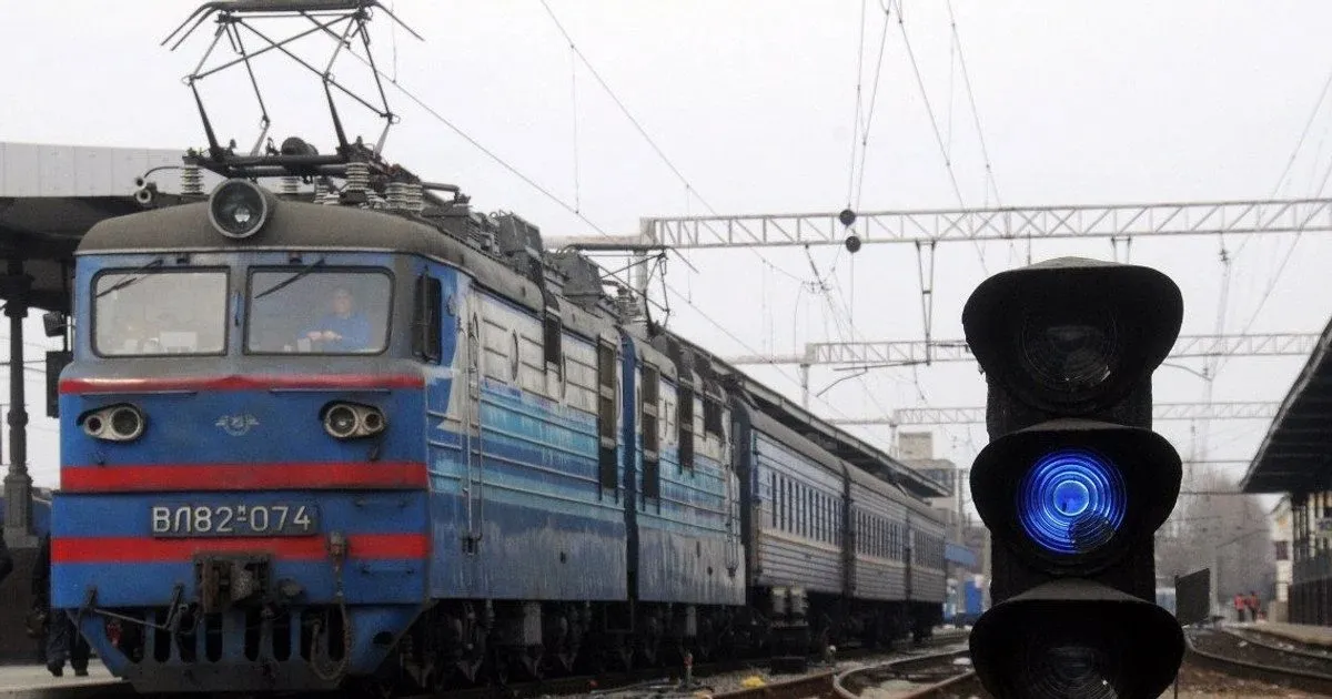 У Броварах 13-річну дівчинку вдарило струмом на вокзалі