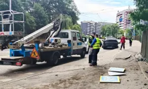 МЗС заспокоїв заробітчан: трудові мігранти не будуть утримуватися вдома силою