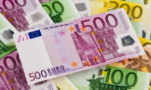 У Франції внаслідок зіткнення потяга з вантажівкою загинула людина