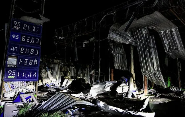 The Russians struck all gas stations in the community in the Poltava region