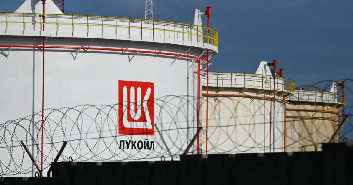 USA przygotowują bezgotówkowe „przechwycenie” imperium Łukoilu — Reuters