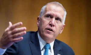 В рф масово закриваються шоуруми китайських авто, за рік зникли 643 салони