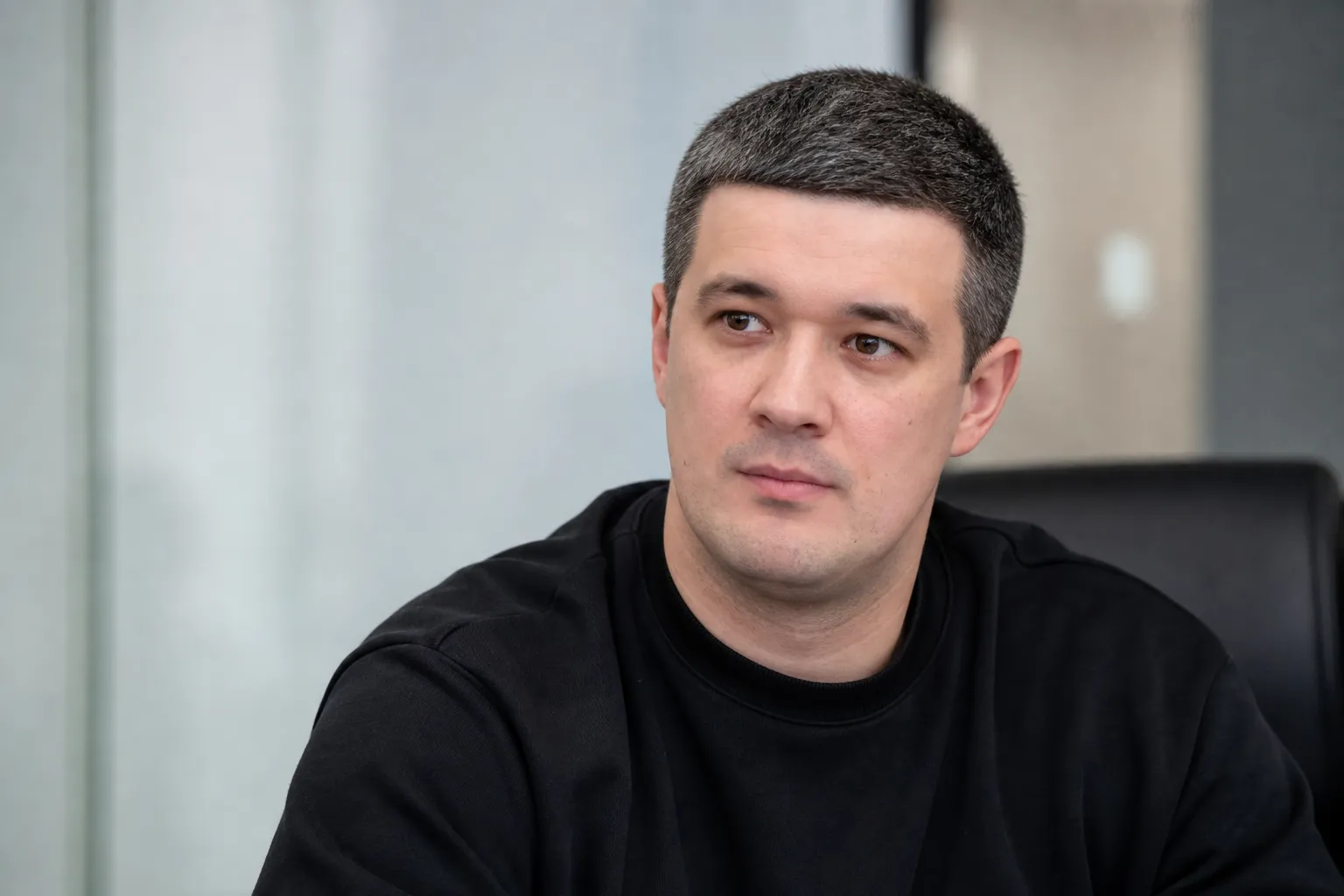 Федоров поздравил Драпатого с назначением на должность главнокомандующего и поблагодарил Сирского