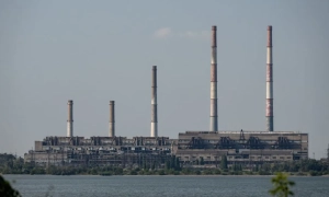 Сікорський звинуватив владу Угорщини у створенні ворожості до України