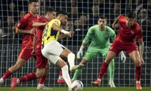 Manchester United snatch draw against Fulham in 89th minute — Sky Sports News