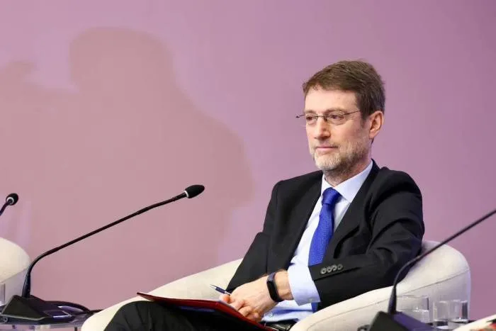 У Києві через удар РФ пошкоджено резиденцію посла Албанії