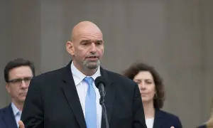 Объявлены темы встречи Меркель и Макрона во Франции