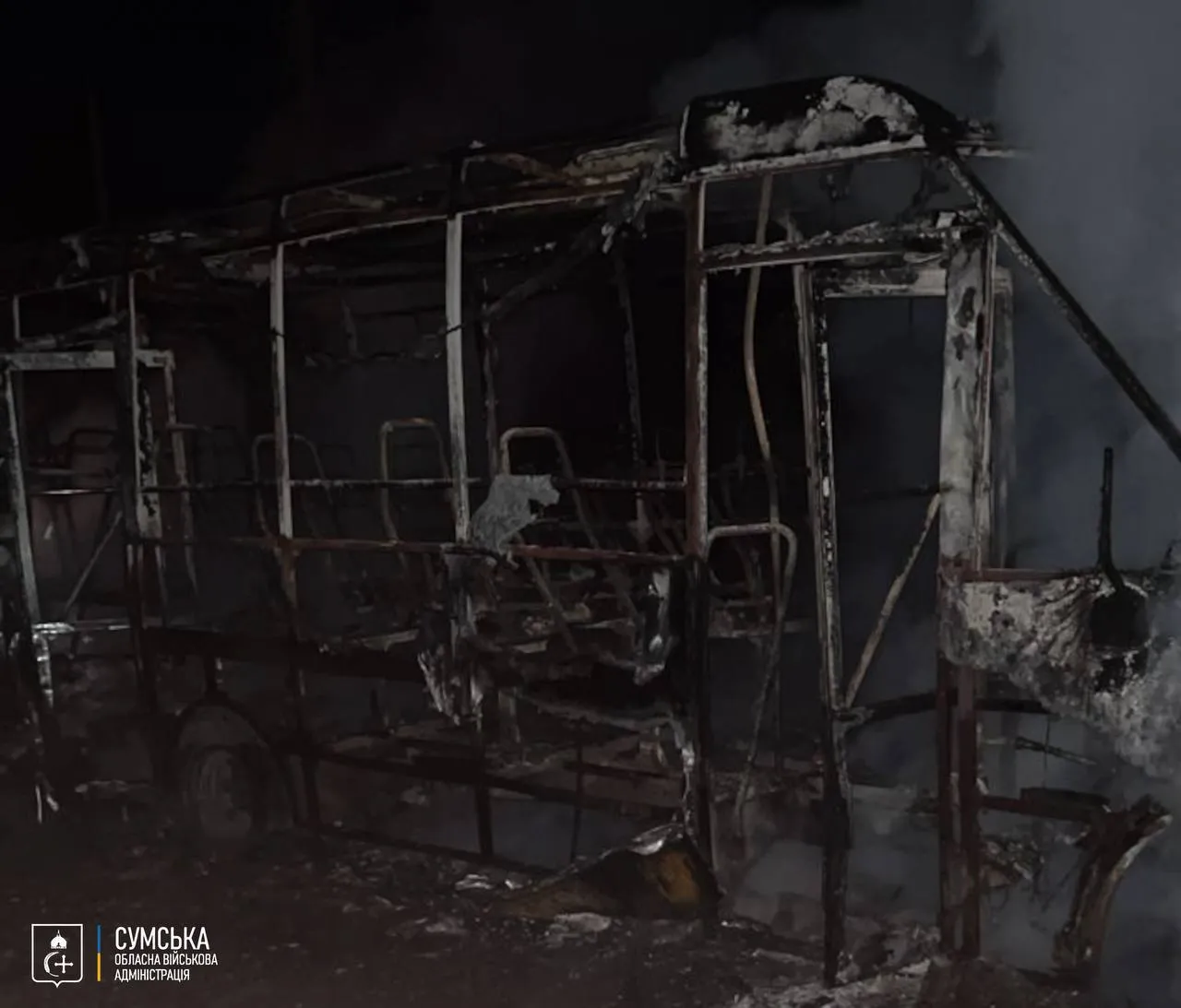 Стало відомо про першого загиблого від атаки росіян на автобус під Сумами Стало відомо про першого загиблого від атаки росіян на автобус під Сумами