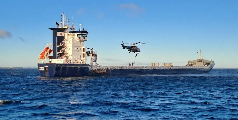 Саботаж кабелів у Балтійському морі: посилене патрулювання НАТО не дало ефекту, — WSJ