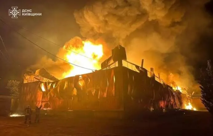 The Russians destroyed warehouses belonging to tobacco giants JTI and Imperial Brands Ukraine in the Kyiv region