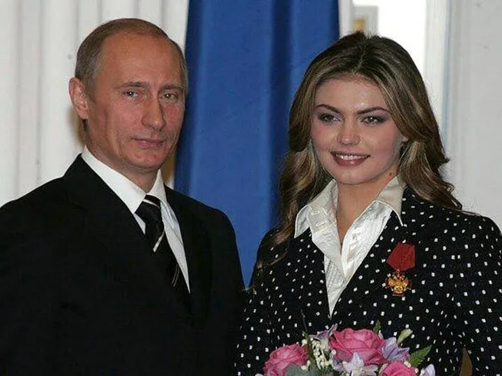 «Решту» з будівництва «палацу Путіна» у майже $85 тисяч отримала Аліна Кабаєва, — розслідування Навального