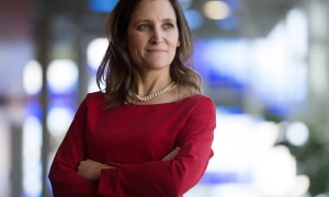 Мороз відмовився від участі у виборах та заявив про фальсифікацію