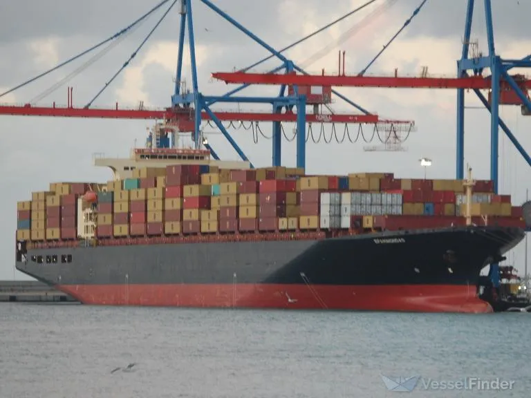 Іран захопив два контейнеровози в Ормузькій протоці