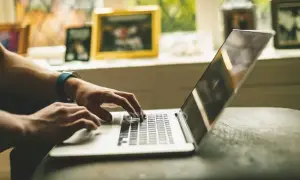 Інформація про порно з українською дитиною виявилася російським фейком