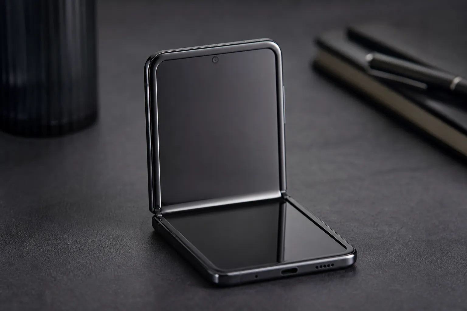 Składany iPhone Duo może kosztować od 2000 dolarów — The Verge