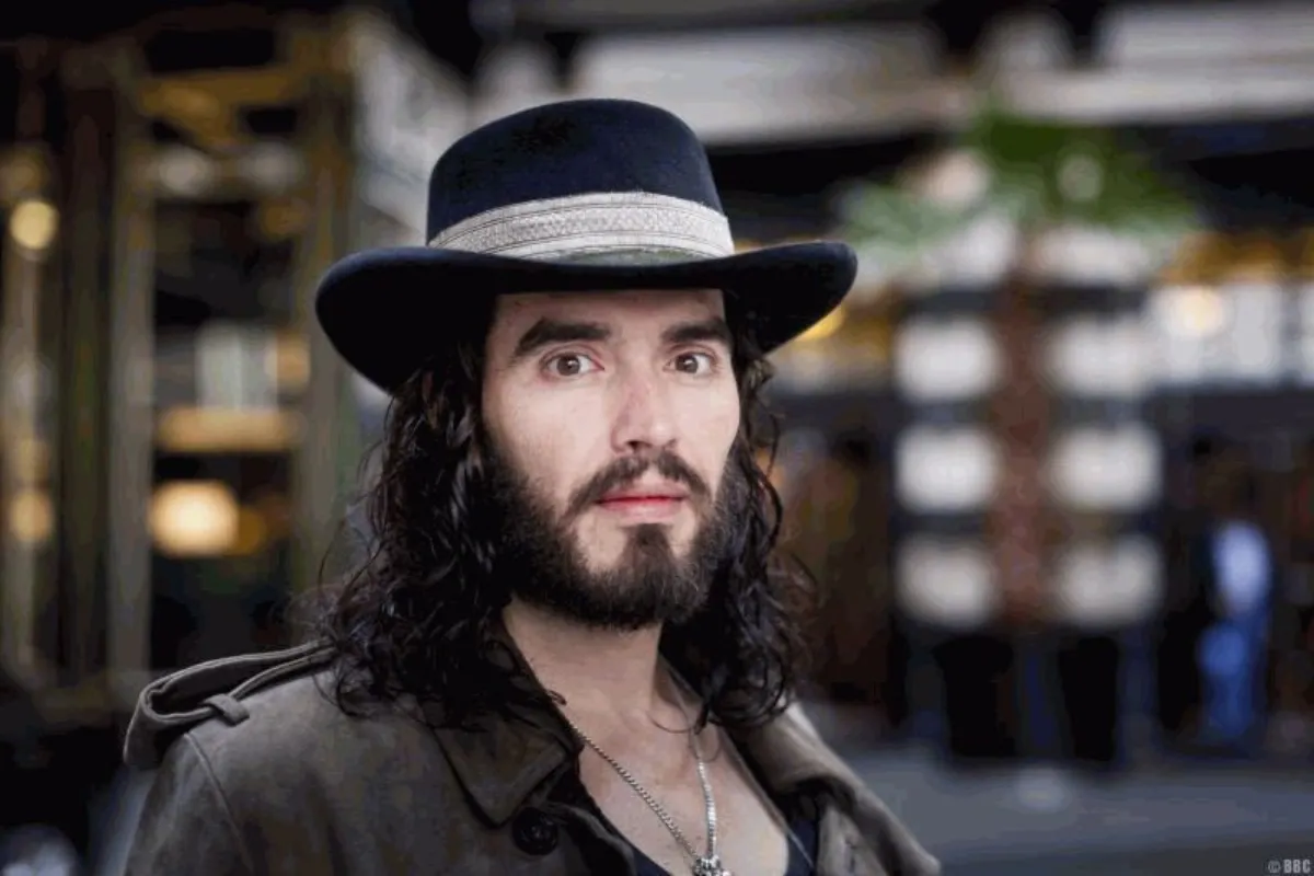 Британська поліція оголосила нові звинувачення проти актора Расселла Бренда