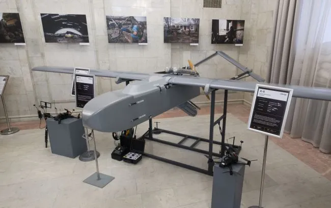 Супутники зафіксували ураження двох нафтобаз РФ у Криму