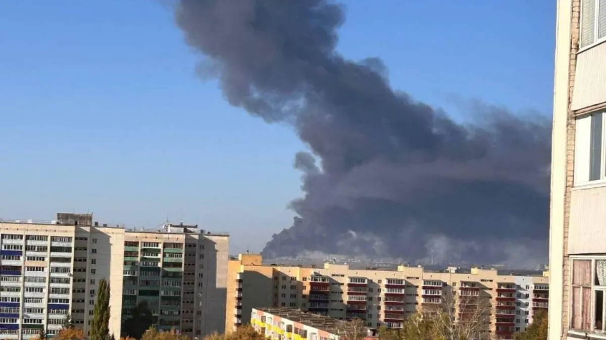 В рф дрони атакували Волгоград, біля НПЗ задимлення