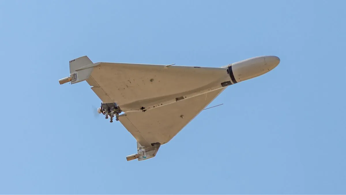 рф атакувала Києв дронами, пошкоджено техніку в Оболонському районі