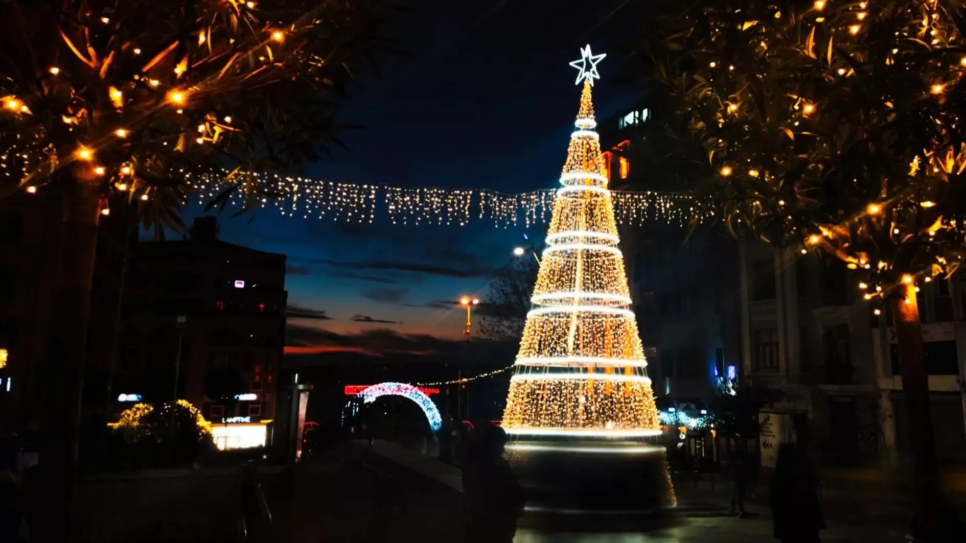 З Новим роком, Туреччина: гучні феєрверки та святковий Босфор