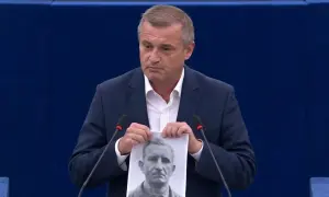 Мунір заявив про рішучість перемогти тероризм у Пакистані — Dawn