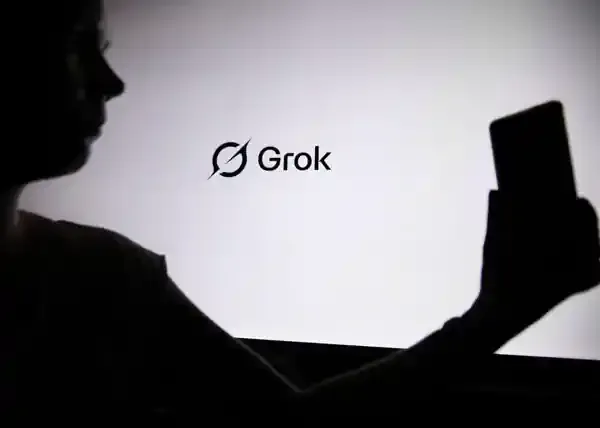 ШІ Маска на X створював незаконний контент — розслідування