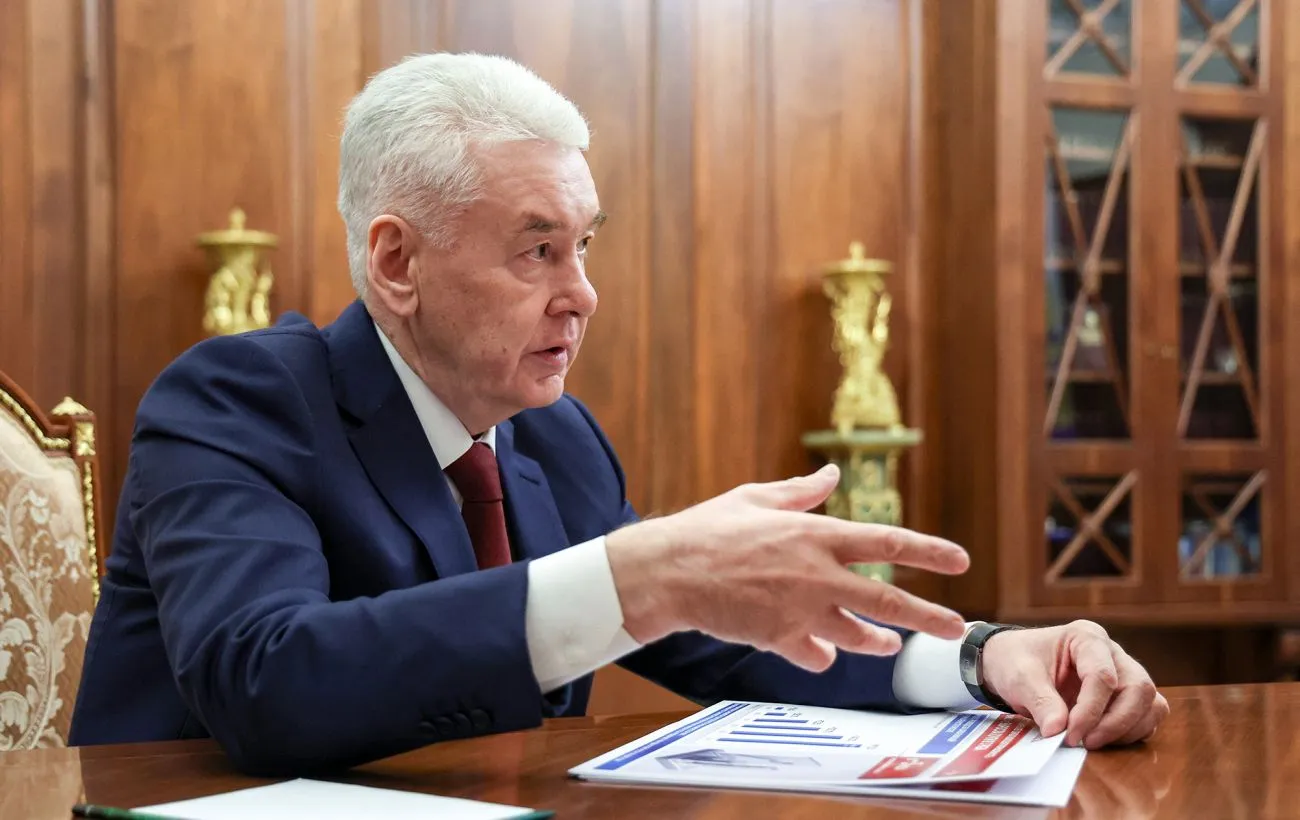 The mayor of Moscow said that a shift to a war economy would lead to Russia's collapse