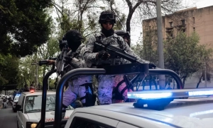 Сікорський розкритикував блокування допомоги Україні з боку Угорщини