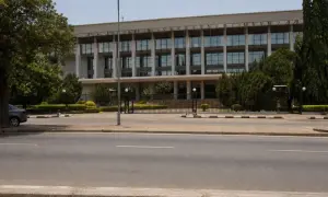 据NYT报道，伊朗激进派阻挠与美国谈判