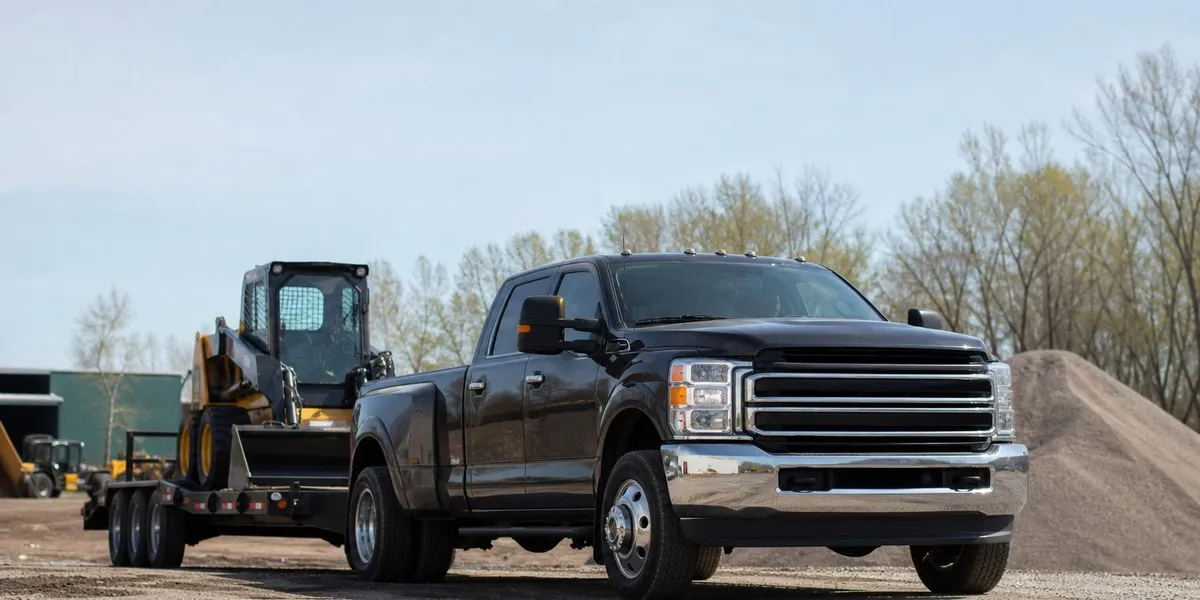 GM unveils 555-hp 8.3-liter Duramax Mongoose diesel V8 — Motor1