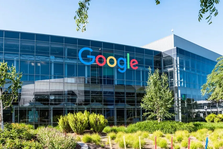 Google вводит обязательную проверку личности для разработчиков приложений для Android