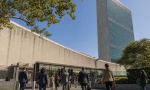 Парламент Молдовы урезал полномочия президента