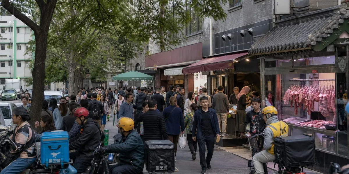 In China, traveler finds halal restaurants in Beijing and Shanghai — Dawn