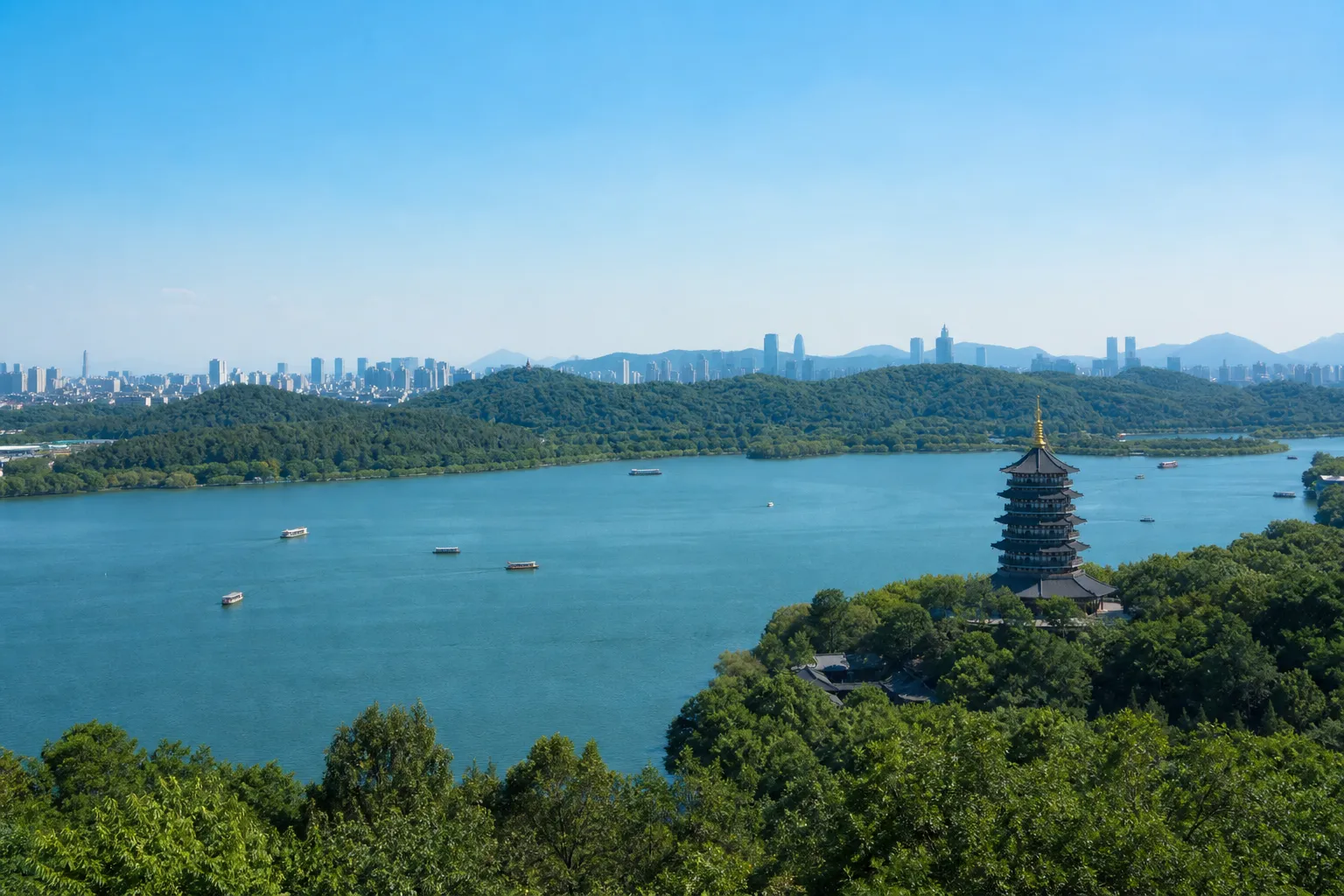 https://cdn-cabinet.ua.news/uploads/images/hangzhou_poiednuie_tekhnolohii_ta_kultur_1788624635628.webp